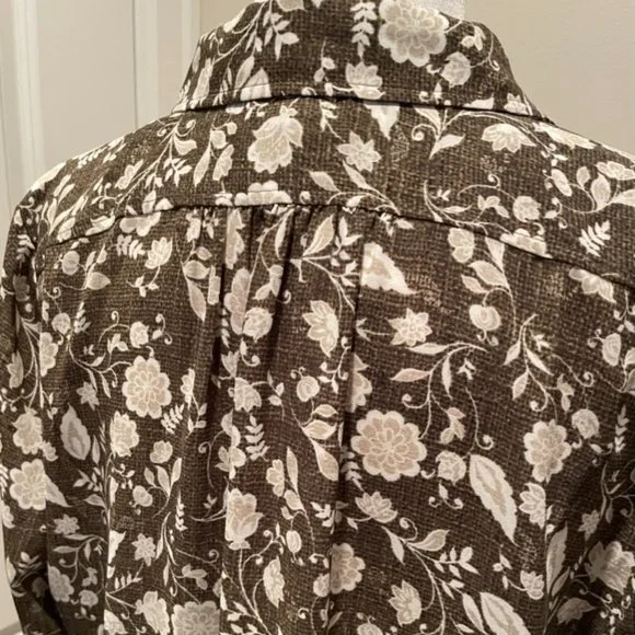 NYDJ Long Sleeve Button Blouse - M - Picture 6 of 9